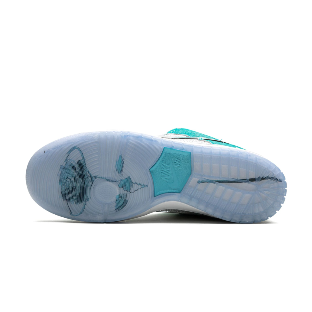 Nike Dunk Low SB x April Skateboards