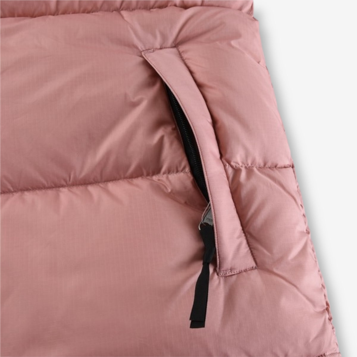 The North Face 1996 Retro Nuptse Jacket – Light pink with black upper panel
