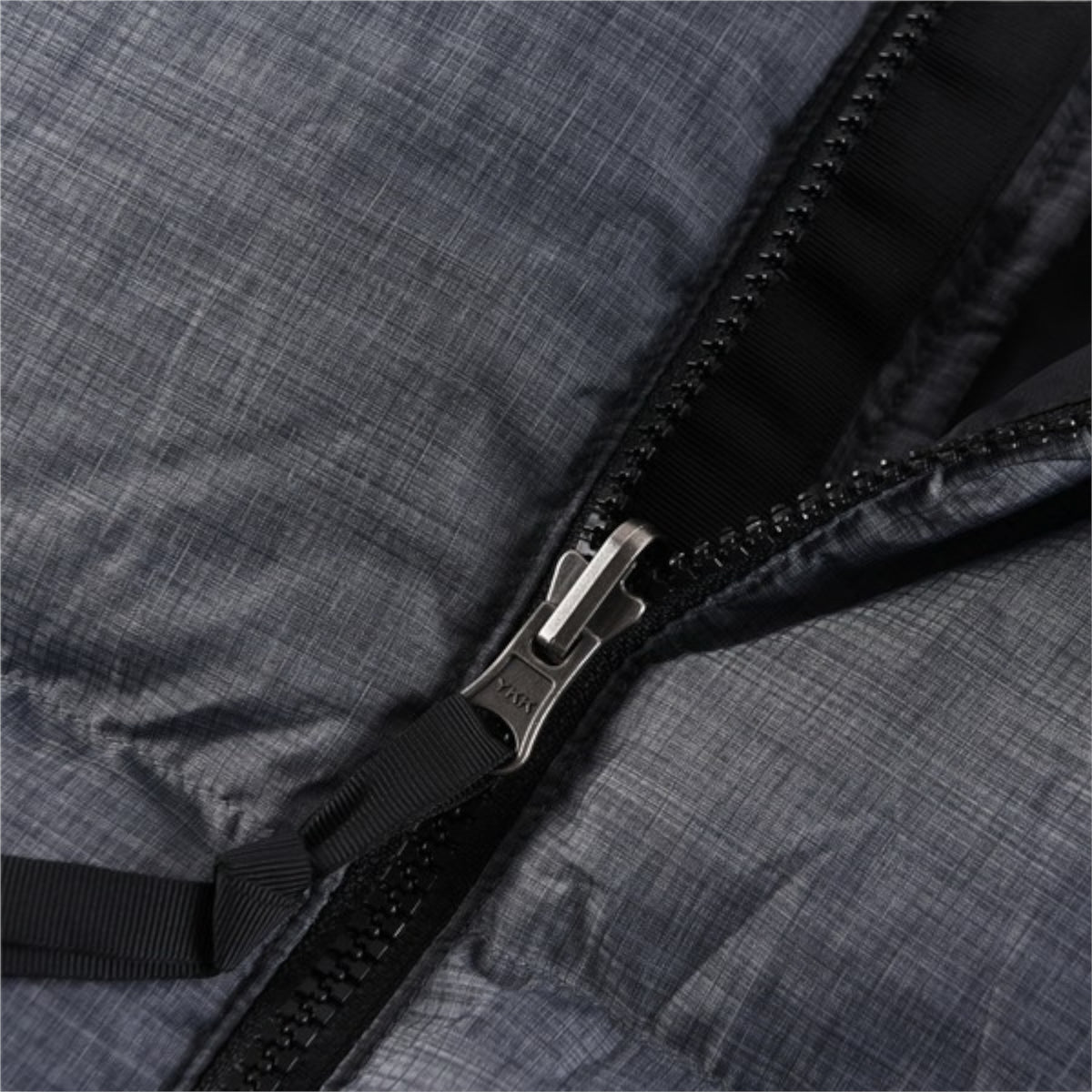 The North Face 1996 Retro Nuptse Jacket – Heather gray with black upper panel