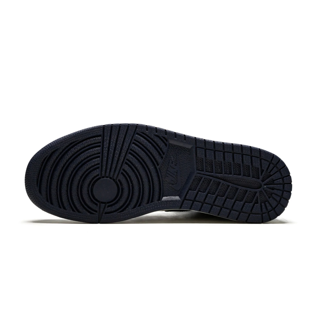 Nike Air Jordan 1 High Obsidian UNC