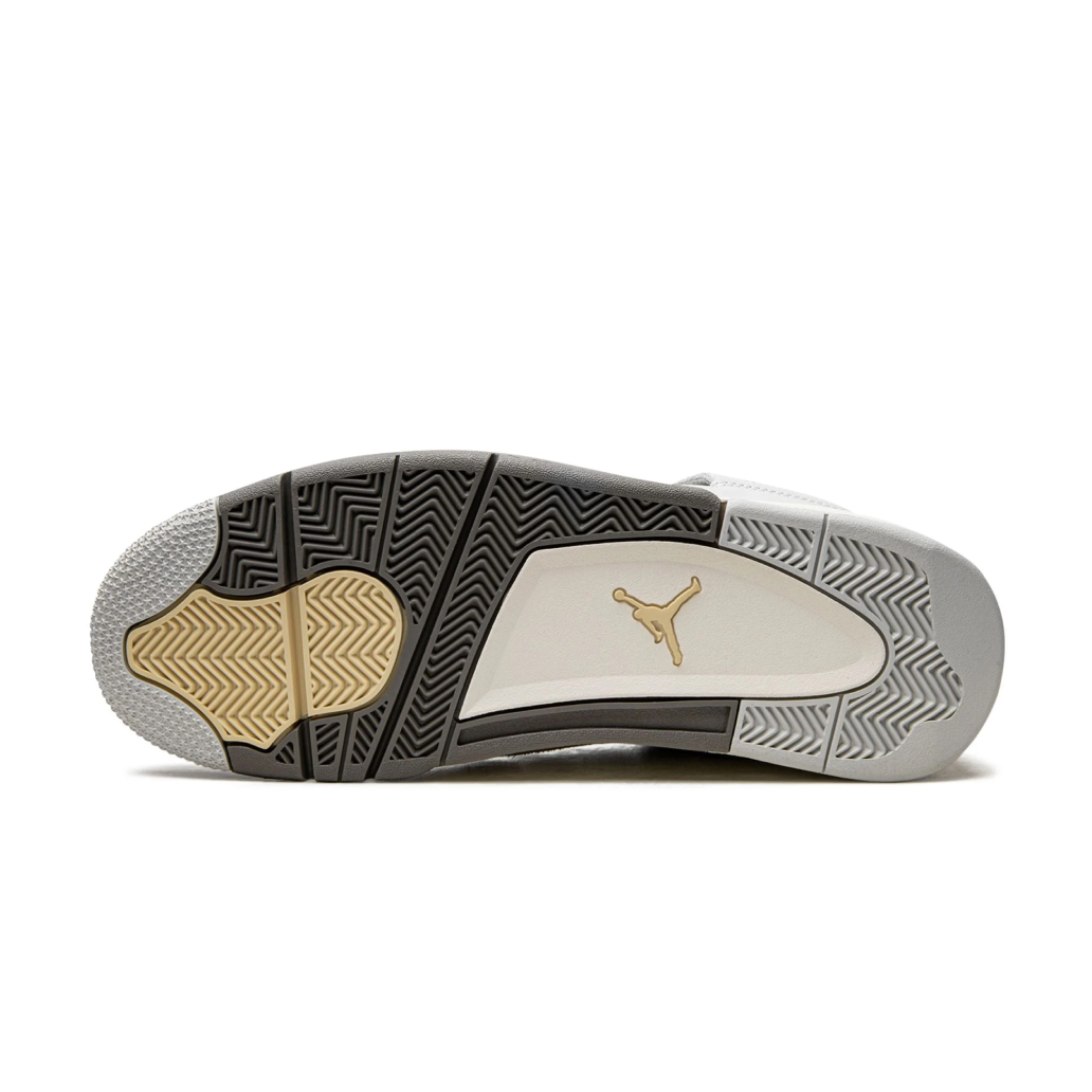 Nike Air Jordan 4 Craft Photon Dust